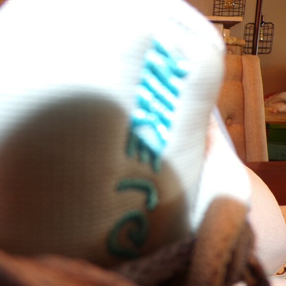 Nike Womens Flex Experience RN 4 749178-002 Gray Running Shoes Sneakers Size 9.5 - Picture 3 of 6